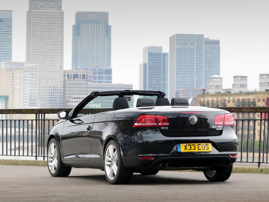  Volkswagen Eos 2.0 TDi BlueMotion 2010 года  (UK) (фото 29 из 29)